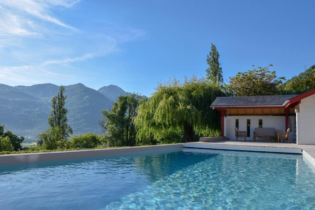 Le Chalet Des Pyrenees St Savin Saint-Savin  Eksteriør billede